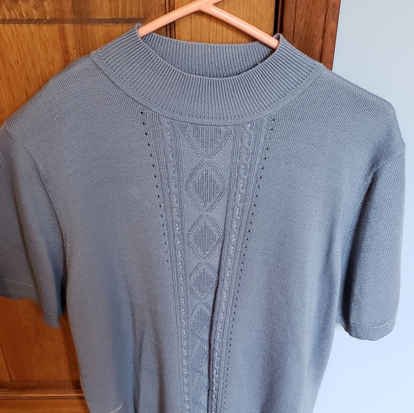 Alfred Dunner sweater size large - Picture 1 of 2